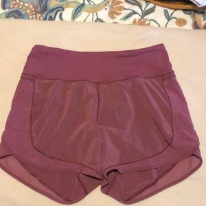 Lululemon High-Waisted Running Shorts 3” Sz 8